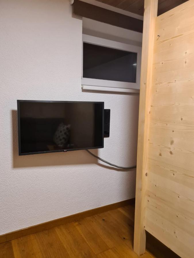 Apartement Huter Jerzens Bagian luar foto