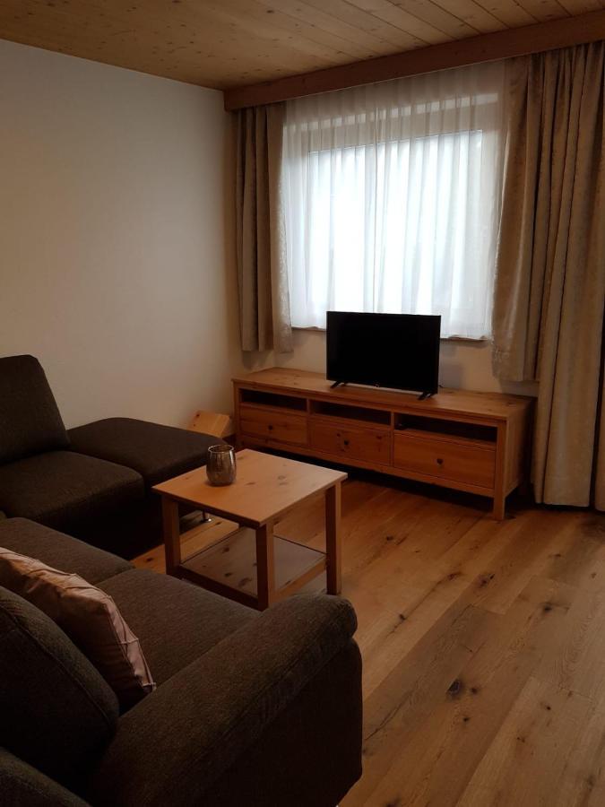 Apartement Huter Jerzens Bagian luar foto