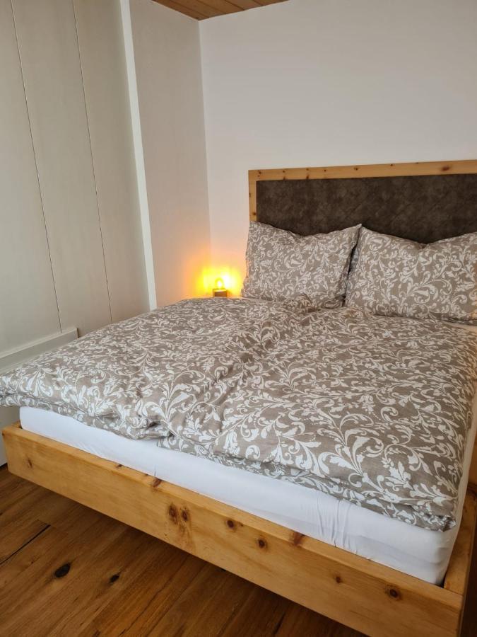 Apartement Huter Jerzens Bagian luar foto