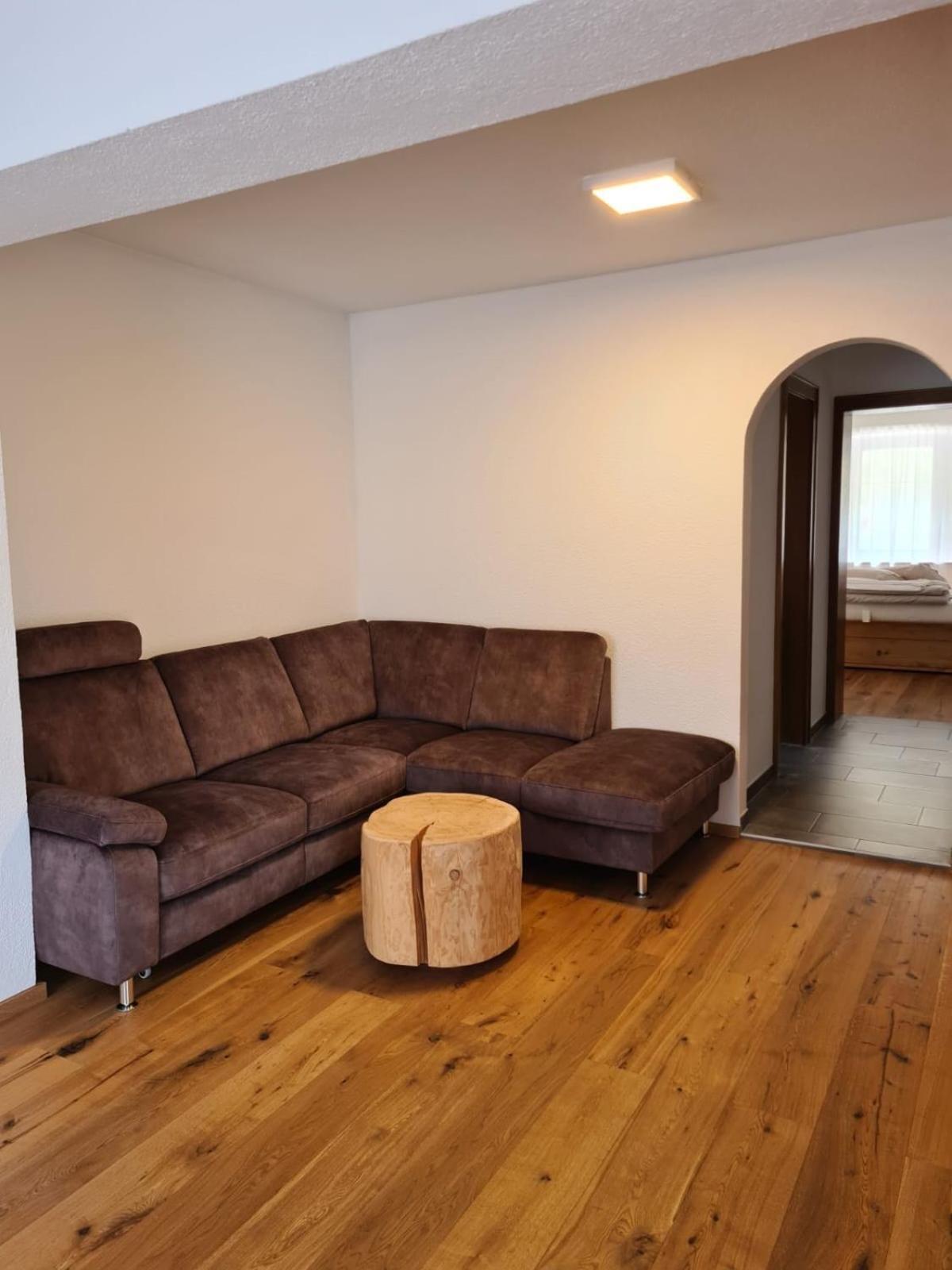 Apartement Huter Jerzens Bagian luar foto